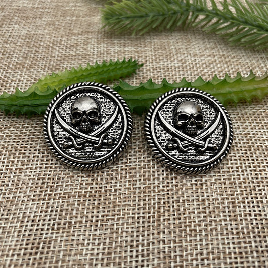Pirate Skull & Sword Metal Screw Back Button - 30mm - Antique Silver
